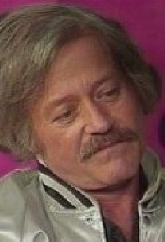 Брюс Севен