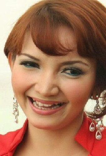 Roro Fitria