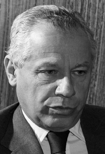 Александр Кулешов