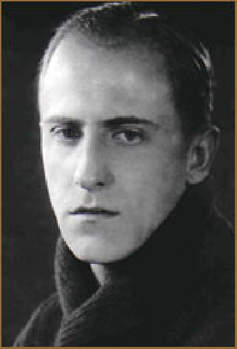 Глеб Буштуев