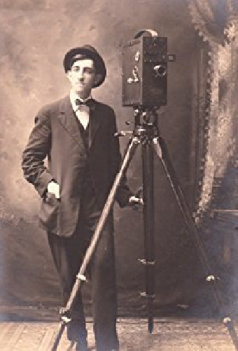 Charles R. Seeling