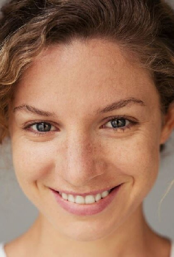 Лаура Куэнка Серрано