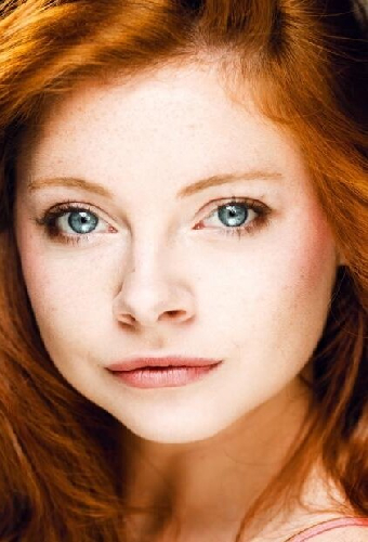 Elena Valentine