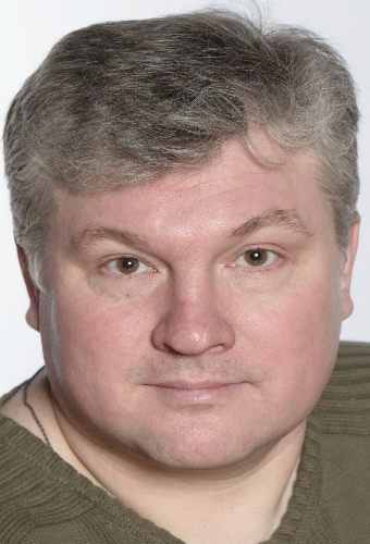 Александр Нилов
