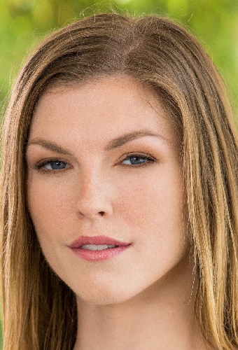 Элла Нова