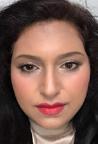 Елена Кхан