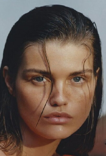 Luna Bijl