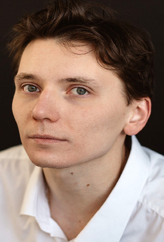 Дмитрий Честнов