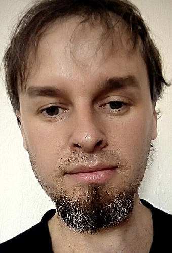 Роман Горячев