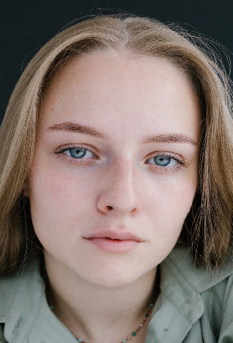 Анна Пик