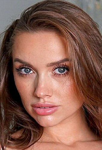 Luxury Girl