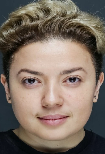 Азиза Ташханова