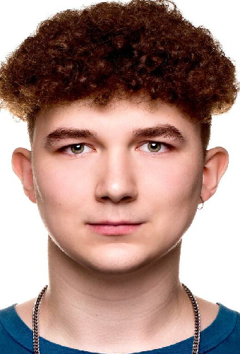 Роман Исаков