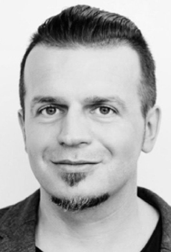 Марчин Врона